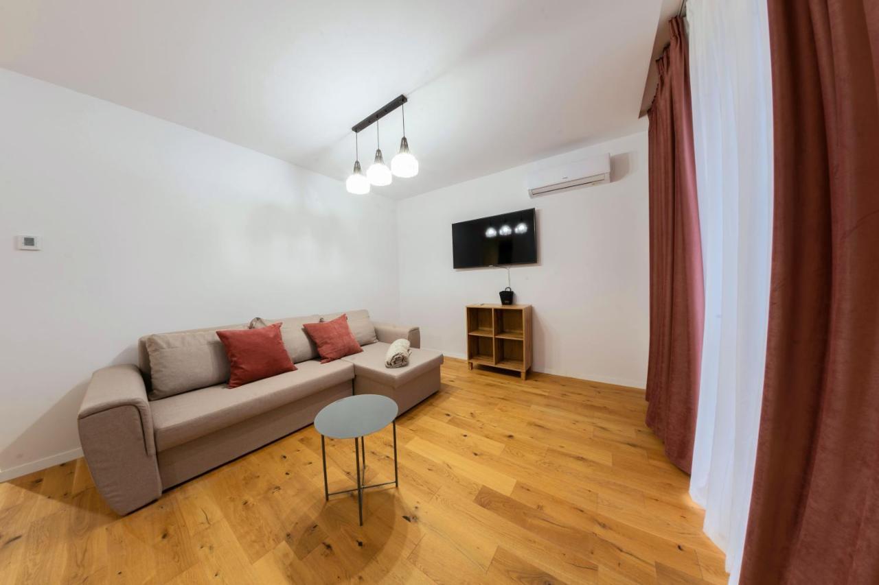 בוקרשט Citadela North 1Br Apartment W Security And Self Check In מראה חיצוני תמונה